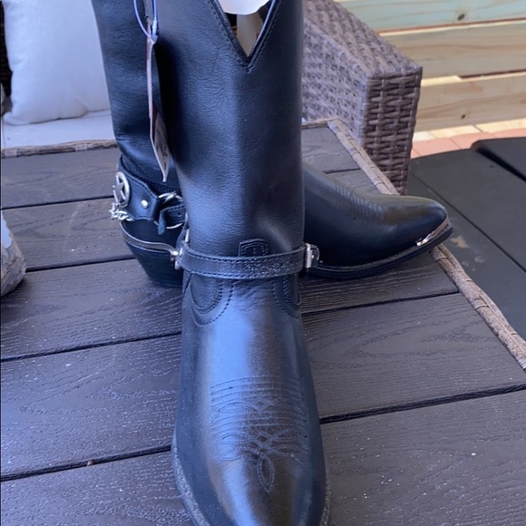 Men’s Black leather Dingo Cowboy boots. - Picture 2 of 4
